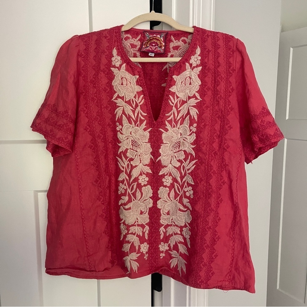 Johnny Was Red Linen Embroidered Short Sleeve Top